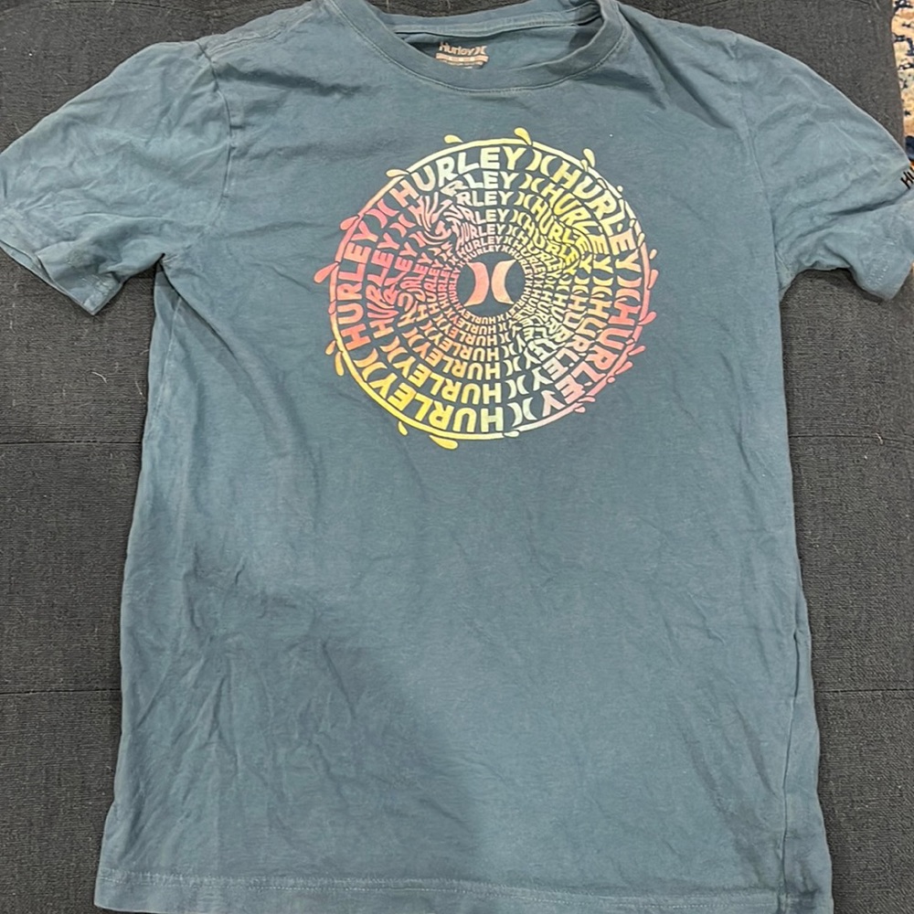 Boys Hurley tshirt size L